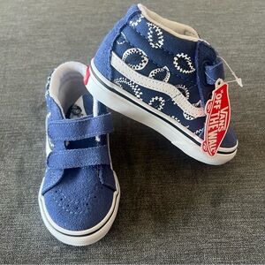 Vans Blue Toddler Kids Shoes size 6.5 with Velcro Straps New with tags